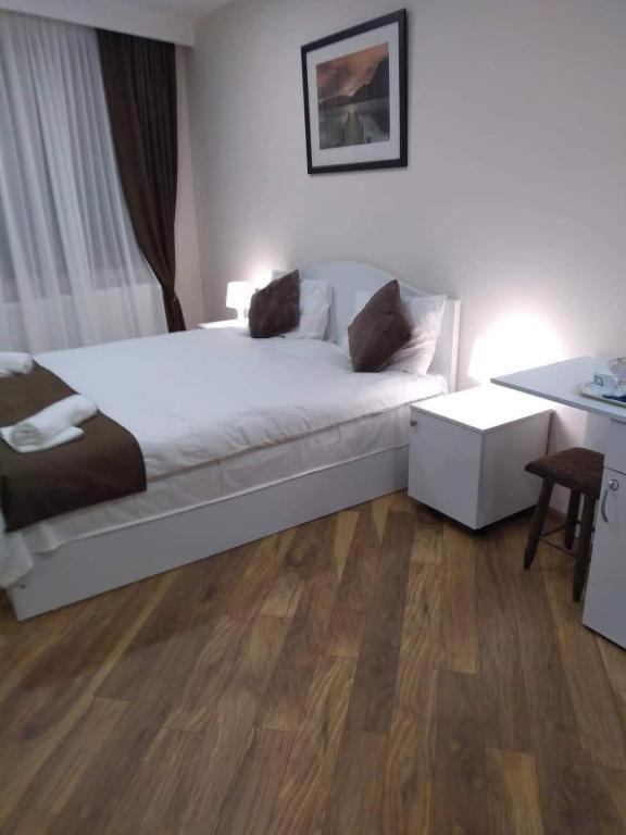 Luxury Apartment At Pirosmani 22 In Central Borjomi ห้อง รูปภาพ