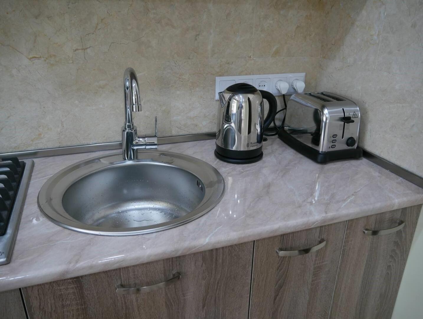 Luxury Apartment At Pirosmani 22 In Central Borjomi ห้อง รูปภาพ